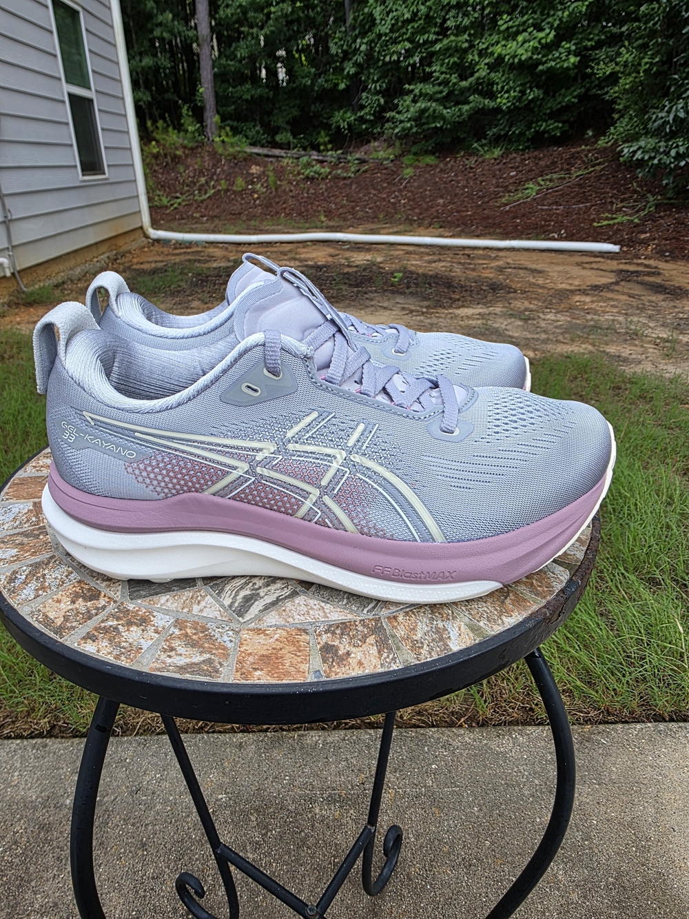Asics Gel-Kayano 33 1012B939 Running Shoes Piedmont Grey Women's Size 8 Worn 2x